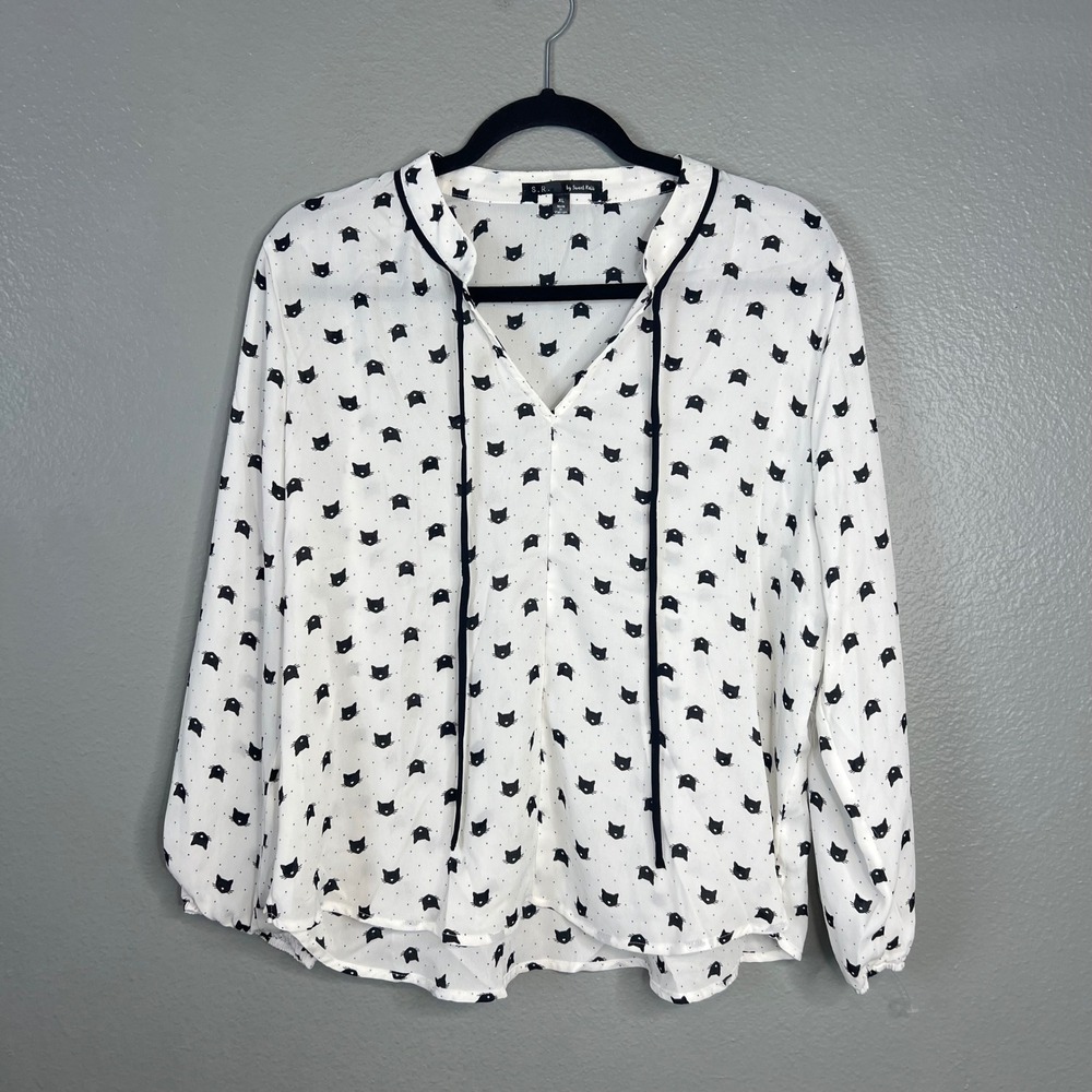 S.R. by Sweet Rain Blouse Sz XL White Cat Whimsical Print Split Neck Tie NEW